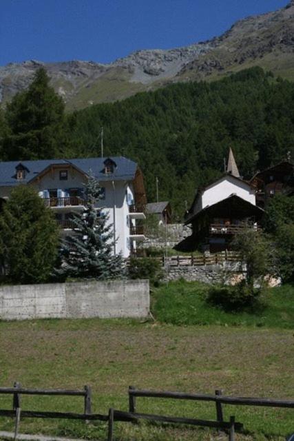 Hotel De La Sage Kültér fotó